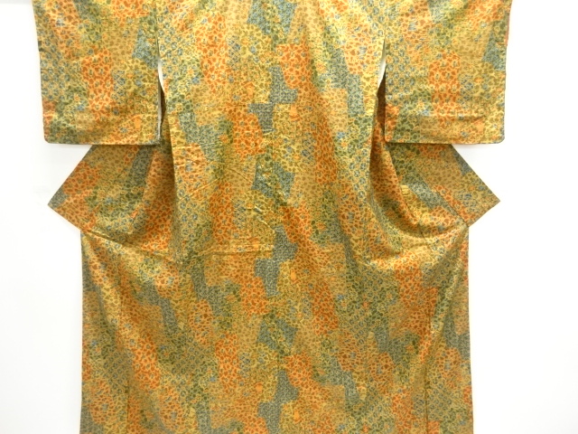 JAPANESE KIMONO / SILK / HAND WOVEN TSUMUGI / FLORAL PLANTS & STONE LANTERN